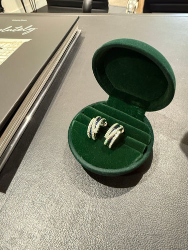 Boucles d'oreilles Boucles d’oreilles or blanc - Saphirs et Diamants 58 Facettes 1.0000398/2