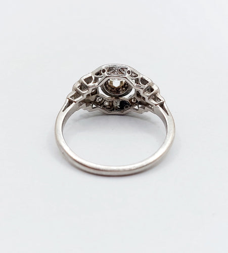 Bague 55 Bague tank Art déco en platine et diamant 0,25 carat (circa 1920) 58 Facettes A06508