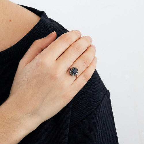Bague 58 Bague marguerite saphir et diamants 58 Facettes