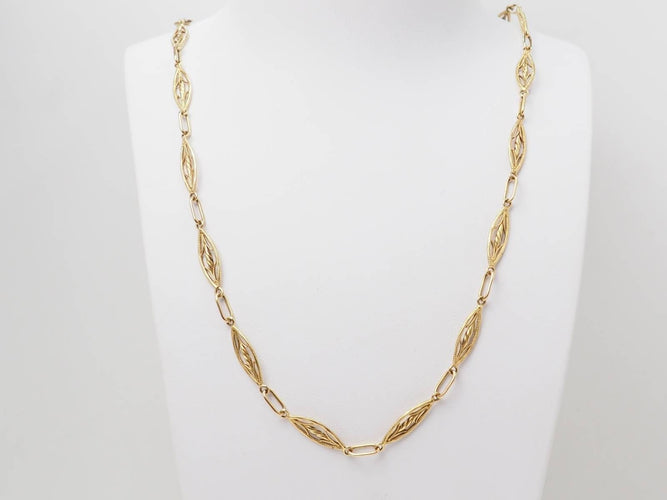 Collier Collier filigrane ancien en or jaune 58 Facettes 30265