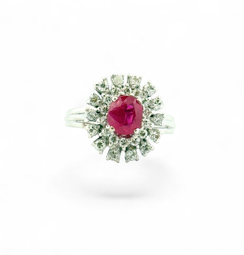 Bague 52 Bague ancienne en or blanc rubis et diamants 58 Facettes
