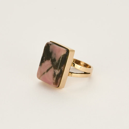 Bague 51 Bague moderniste en or jaune et Rhodonite 58 Facettes SQU3537