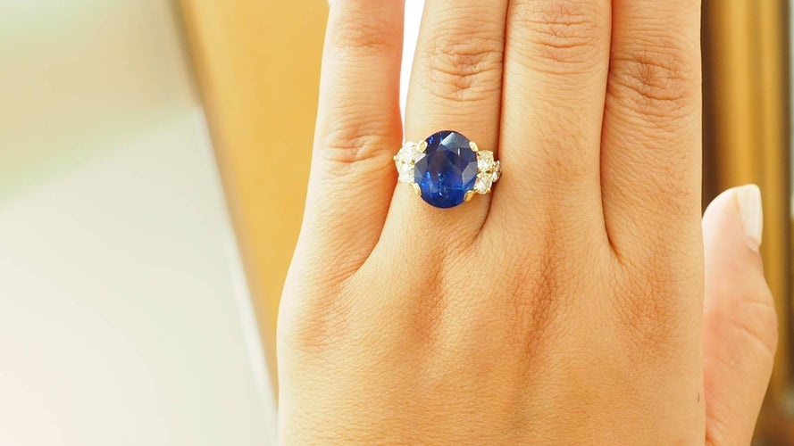 Bague Bague en or jaune, saphir de Ceylan et diamants 58 Facettes