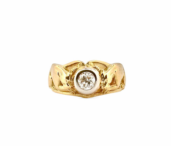 Chevalière en or jaune et platine sertie d’un diamant