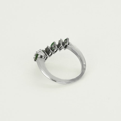 Bague 49,5 Bague aigrette en or blanc, émeraudes et diamants 58 Facettes ALB1856X3