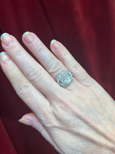 Bague 51 Bague en or blanc 18 ct avec diamants taille princesse 58 Facettes 2640 A