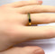 55 Bague en or jaune et saphirs 58 Facettes AB569