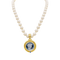 Collier Collier or jaune, perles de culture, camée onyx. 58 Facettes 34595
