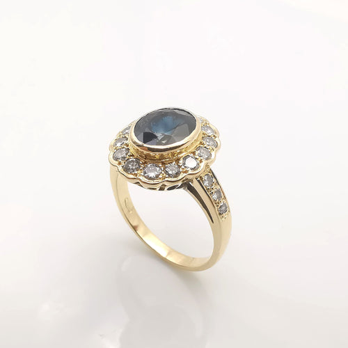 Bague 56 Bague pompadour saphir et diamants 58 Facettes