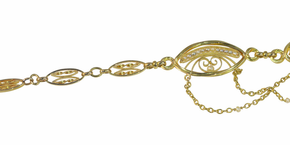 Collier Grandeur victorienne : un collier tissé d'or et de perles 58 Facettes 23039-0116