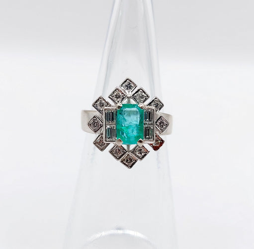 Bague 46.5 Bague vintage or blanc 14k émeraude et diamants 58 Facettes A05891