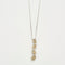 Collier Collier or blanc avec Pendentif composé de quatre motifs circulaires 58 Facettes 2650