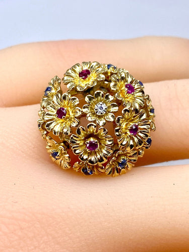 Bague 53 Bague - Bague multifleurs en or jaune et saphirs, rubis, diamants 58 Facettes AB671