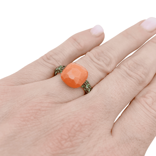 Bague 49 Bague Pomellato "Capri" en or rose, corail et tsavorites. 58 Facettes 34455