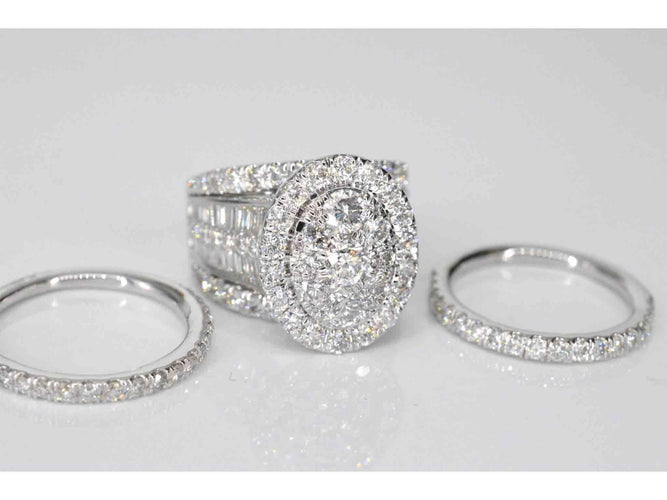 Witgouden ring vol gezet met diamanten 5.50 carat 58 Facettes 2042