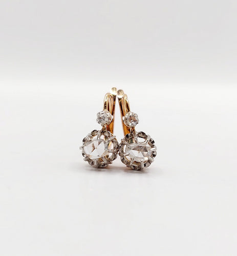 Boucles d'oreilles Dormeuses antiques en or rose 18k et diamants taille rose 58 Facettes A06338