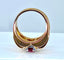 Bague Bague en or jaune 18 carats et platine sertie d’une pierre rouge , vers 1940 58 Facettes AB392