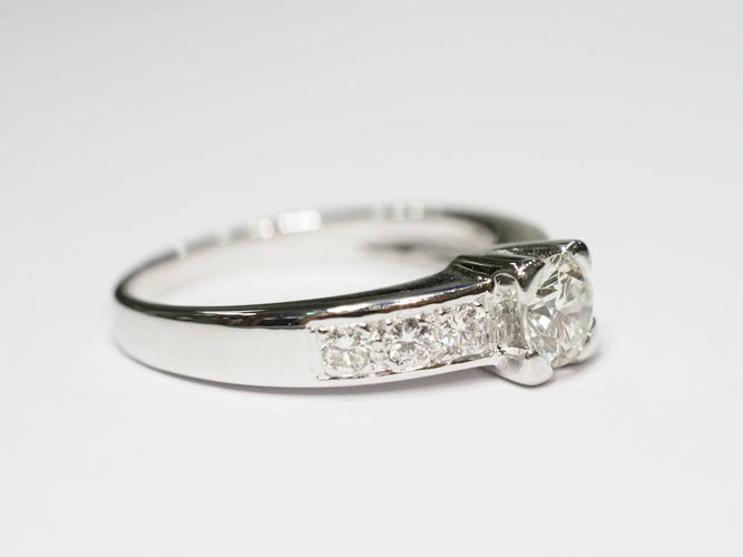 Bague Solitaire or blanc et diamant 58 Facettes 28832