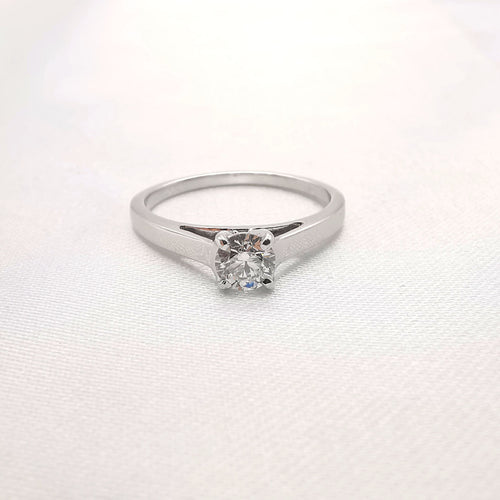Bague 54 Solitaire or et diamant 0.40 ct 58 Facettes