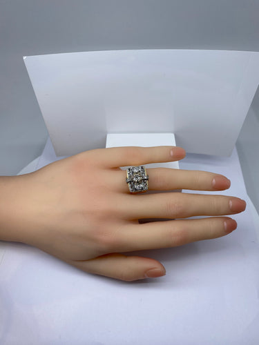 Bague 52 Bague Tank en or 18 carats et platine et diamants 58 Facettes AB517