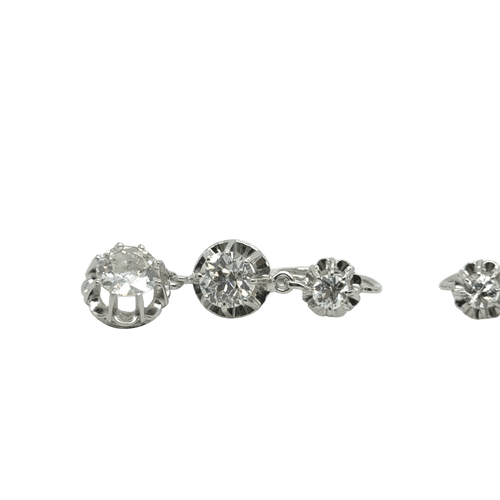 Boucles d'oreilles Paire de Boucles d’oreilles Or blanc et Diamants - Année 1940 58 Facettes 1.0000796/1