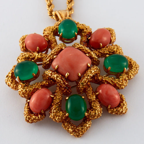 Boucles d'oreilles VAN CLEEF & ARPELS - Parure "Delphe Collection" Corail et chrysoprase 58 Facettes DV0332-5