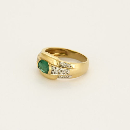 Bague 54 Bague en or jaune et or gris, émeraude et diamants 58 Facettes EPI1313
