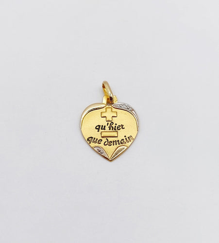 Pendentif AUGIS - Pendentif médaille d'amour or "+ qu'hier - que demain" - La Sentimentale 58 Facettes J5019X0000
