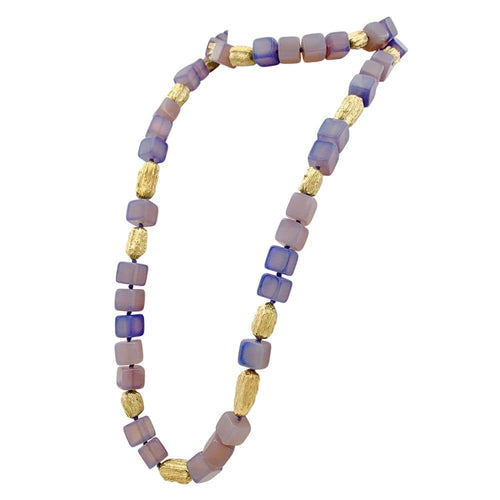 Collier Sautoir cubes de calcédoine et motifs en or jaune. 58 Facettes 35267