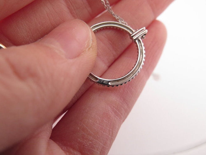 Collier collier MAUBOUSSIN pendentif le premier jour en or blanc 18k 3.4g 58 Facettes 266205