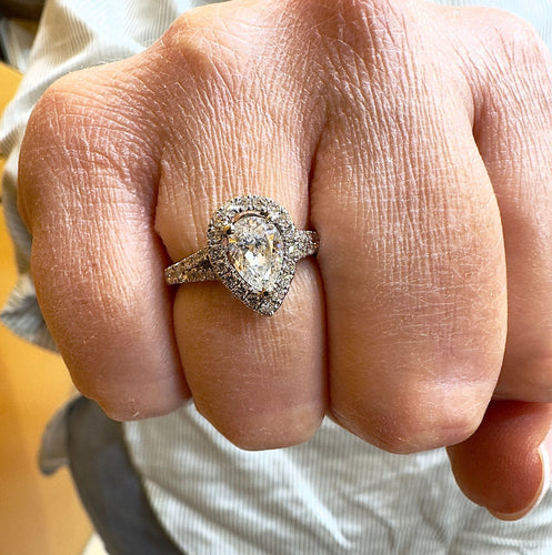 Bague Bague Solitaire or blanc diamant poire 1ct 58 Facettes