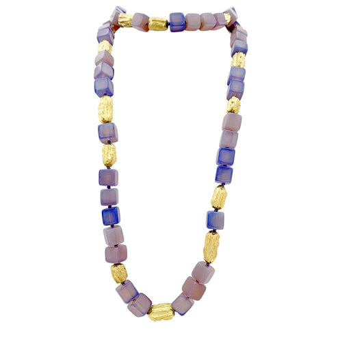 Collier Sautoir cubes de calcédoine et motifs en or jaune. 58 Facettes 35267