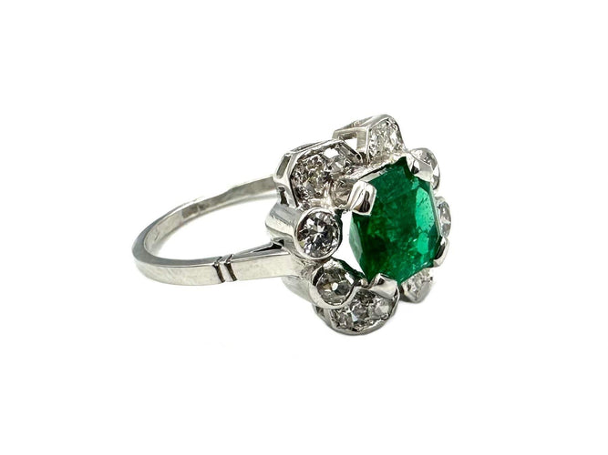 Bague 53 Bague Art-Déco, or blanc et platine, émeraude et diamants 58 Facettes