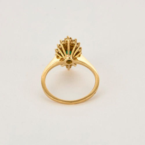 Bague 52,5 Bague marquise or jaune, émeraude et diamants 58 Facettes CHA5547