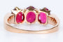 Bague 52 Bague en or rose 18 carats ornée de 3 rubis ovales de 0,66 carats total 58 Facettes BG-RBS-1-101