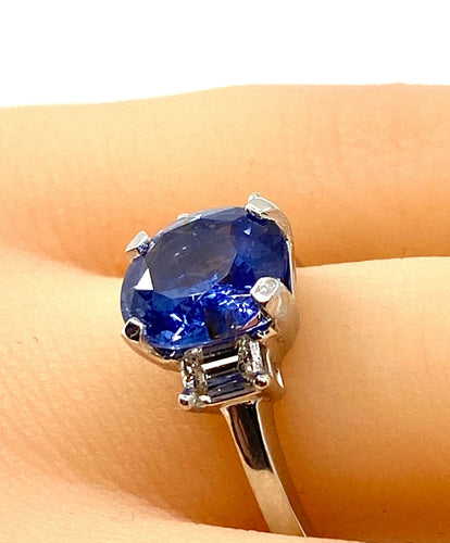 Bague 54 Bague en or blanc, superbe saphir 3,58 carats Ceylan non chauffé 58 Facettes AB385
