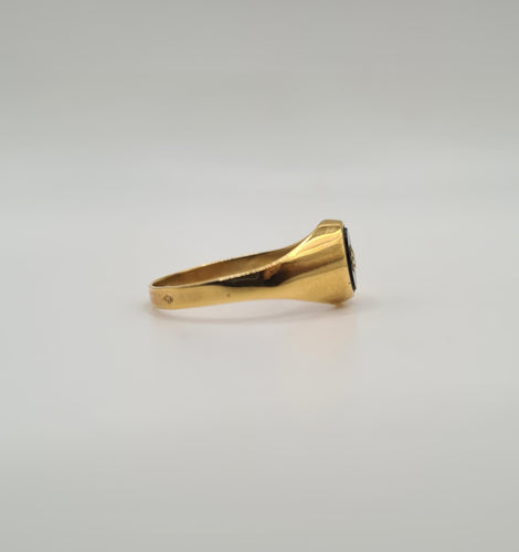 Bague 60.5 Chevalière or jaune, onyx et diamant ancien 58 Facettes