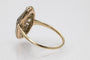 Bague Bague Art Déco en or jaune et platine avec rubis, années 1920 58 Facettes 9573