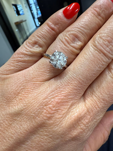 DIAMANTS 3,03 CARATS - SI2 58 Facettes 1.0000518/2