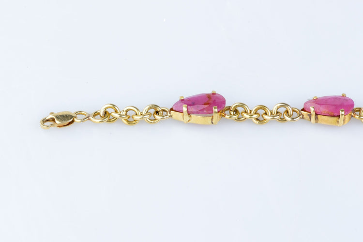 Bracelet Bracelet en or jaune orné de rubis 58 Facettes BRARV14KCC925