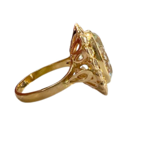 Bague 54 Bague au design contemporain, design classique en or 18 carats avec diamants et aigue-marine. Pièce française (Bordeau). 58 Facettes Q218A