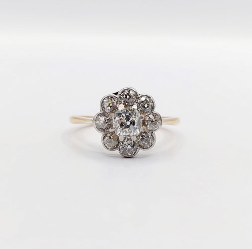Bague 52.5 Bague marguerite antique or jaune 18k et 1,00 carats diamant taille ancienne (circa 1900) 58 Facettes A05938