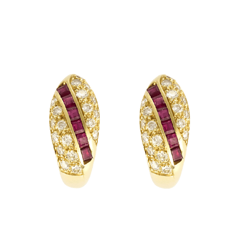 Boucles d'oreilles Boucles d'oreilles en or jaune et blanc, rubis et diamants 58 Facettes ALE4795X2