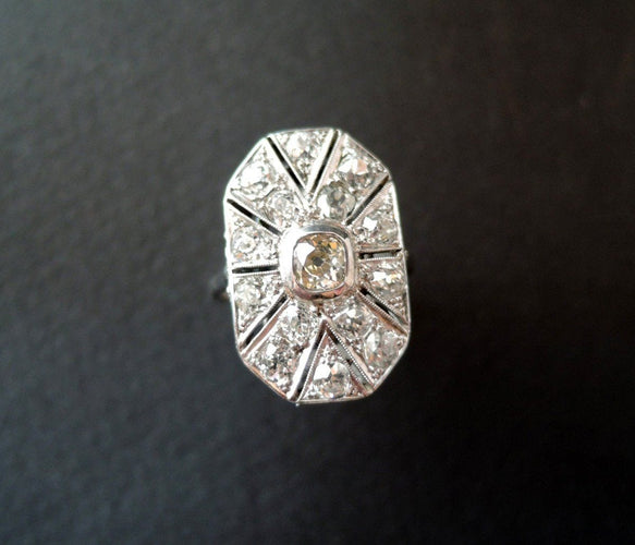 Bague Art Déco Pavée De Diamants