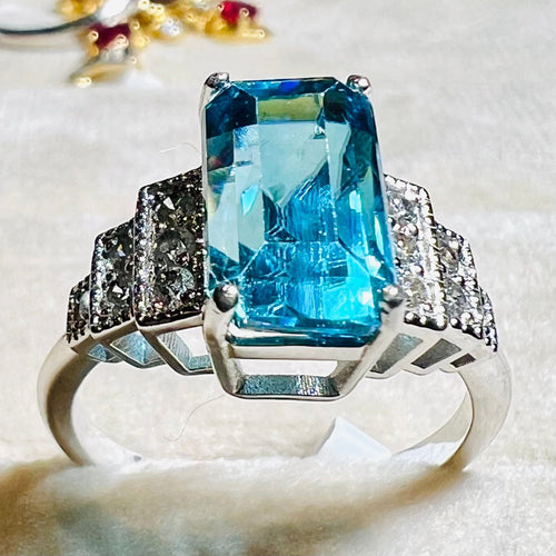 Bague 54 Bague or blanc Zyrcon Bleu naturel 4.60 carats  et diamants 58 Facettes 7849 A