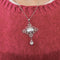 Pendentif Pendentif Croix Rococo or blanc aigue-marine 58 Facettes LP1124/14