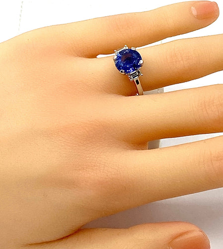 Bague 54 Bague en or blanc, superbe saphir 3,58 carats Ceylan non chauffé 58 Facettes AB385