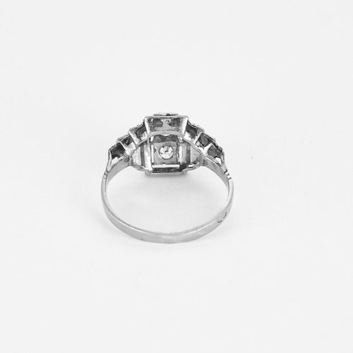 Bague 48 Bague Art Décor,  or blanc et platine, diamants 58 Facettes MTB1182