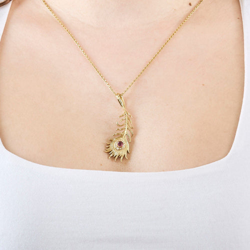 Pendentif Pendentif "plume" en or jaune et diamants 58 Facettes P20L6