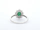 Bague 54 Bague entourage en or blanc avec émeraude et diamants 58 Facettes 2347